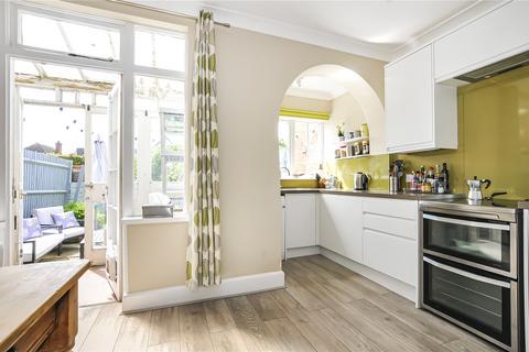 12 Beverley Road, New Malden, KT3 4AW