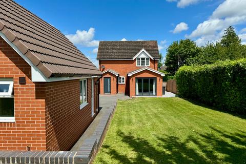 3 bedroom detached house for sale, Kings Acre Road, Hereford, HR4