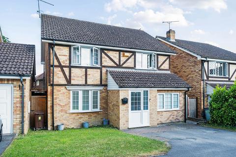 4 bedroom detached house for sale, Cherry Tree Grove, Berkshire RG41
