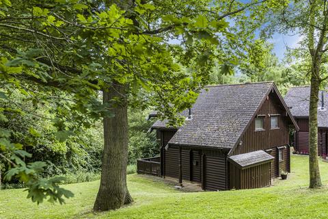 2 bedroom detached house for sale, Home Wood, Henley Road