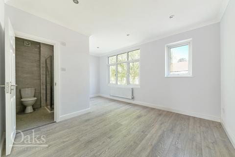 Property to rent, Arragon Gardens, Streatham