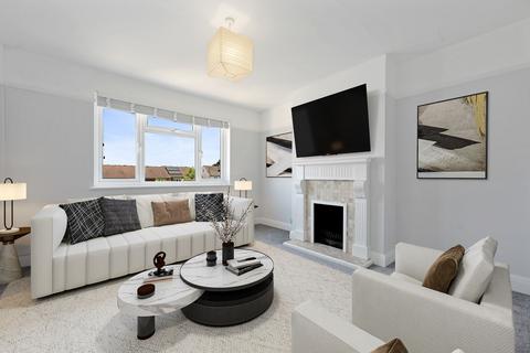 2 bedroom apartment for sale, Netley Close, Cheam, SM3