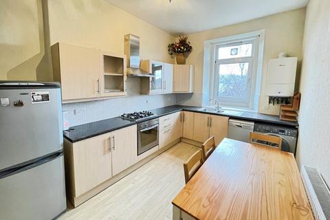 2 bedroom flat to rent, Blackness Road, Dundee, DD2