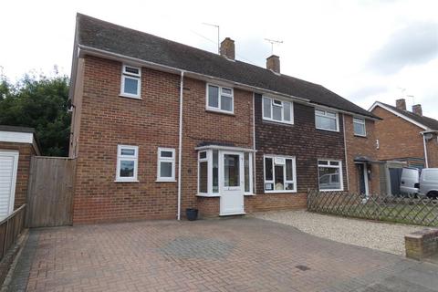 4 bedroom semi-detached house to rent, Crown Gardens, Canterbury, CT2