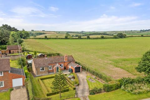 2 bedroom detached bungalow for sale, Ashby Puerorum, Horncastle, LN9