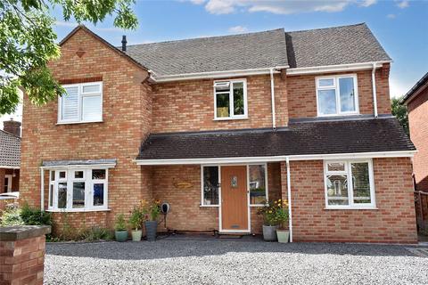 5 bedroom detached house for sale, Comer Road, Worcestershire WR2