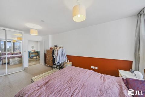 1 bedroom apartment for sale, Unex Tower, Station Street, London, E15