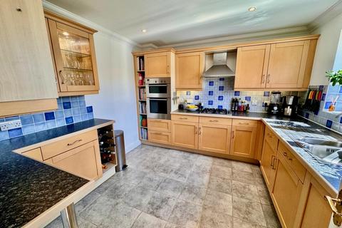 3 bedroom terraced house for sale, Anchor Close, Guildford, GU3