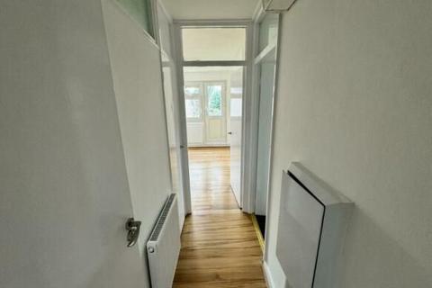 67 Aldrington Road, London, SW16 1TU