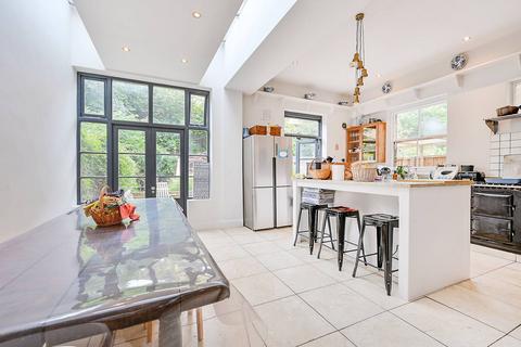 5 bedroom semi-detached house to rent, VAUGHAN AVENUE, Chiswick, London, W6