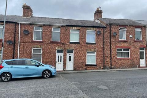 4 bedroom terraced house to rent, Station Road, Houghton Le Spring, Tyne & Wear, DH4