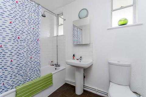 2 bedroom flat for sale, Penzance Street, Holland Park, London, W11