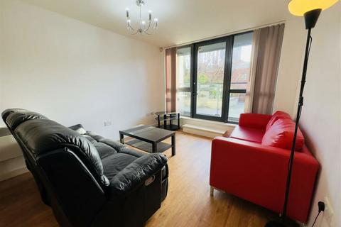 2 bedroom flat for sale, Bury Street, Salford, Greater Manchester, M3 7DY