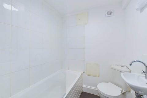 1 bedroom flat to rent, Upperton Gardens, Upperton