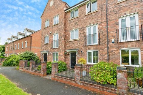 3 bedroom townhouse for sale, Pooler Close, Telford TF1