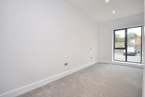 1 bedroom flat for sale, Salisbury City Centre