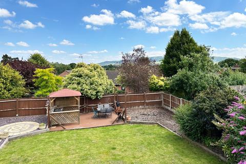 4 bedroom detached bungalow for sale, Heatherton, Upper Street, Defford, Worcester, Worcestershire