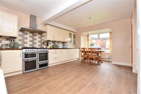 3 bedroom semi-detached house for sale, Westerton Road, Tingley, Wakefield, West Yorkshire