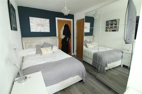 2 bedroom flat to rent, Echo Central One, Leeds