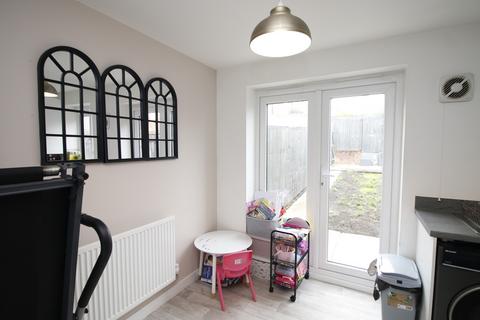 6 Carnelian Close, Poulton-le-fylde, FY6 7YT