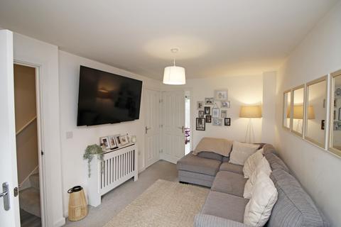 6 Carnelian Close, Poulton-le-fylde, FY6 7YT