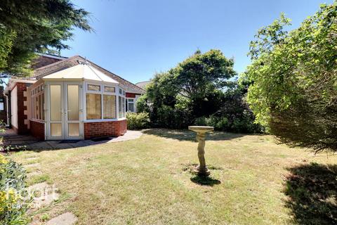 4 bedroom detached bungalow for sale, Marine Parade East, Clacton-On-Sea