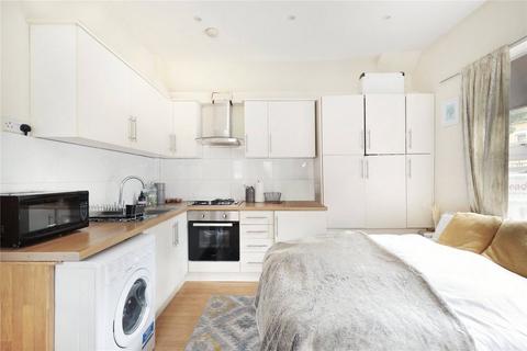 1 bedroom flat to rent, Havant Road, London, E17