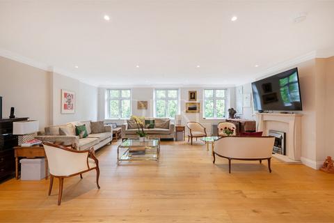 3 bedroom apartment for sale, Gloucester Square, London, W2