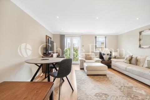 2 bedroom apartment for sale, Schooner Close, Isle Of Dogs, London E14