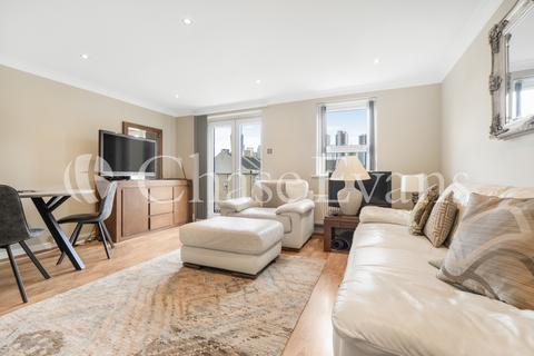 20 Schooner Close, London, E14 3GG
