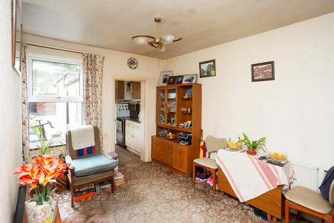 2 bedroom terraced house for sale, Cross Street, Watford, Hertfordshire, WD17