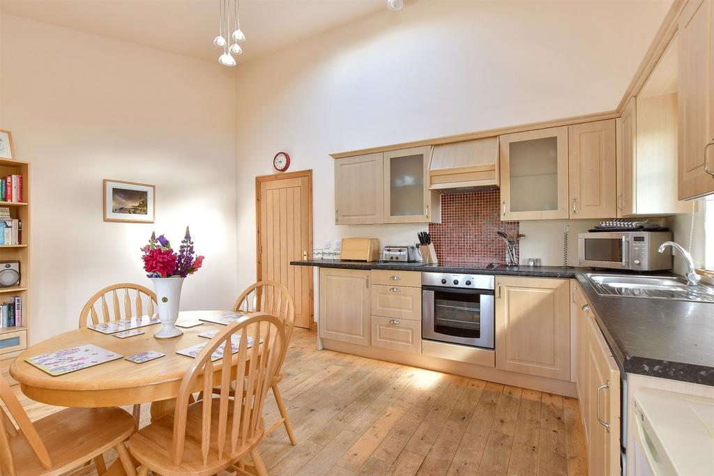 Woodpecker Kitchen/ Living Room