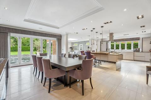 5 bedroom detached house for sale, Gregories Road, Beaconsfield, HP9