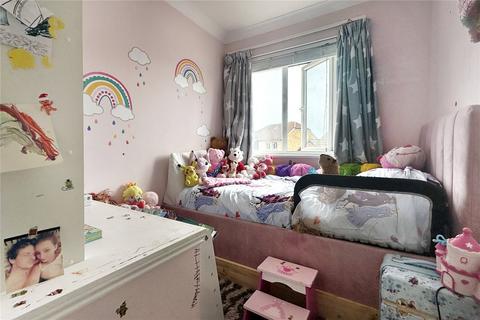 6 Coniston Way, Littlehampton, BN17 6SR