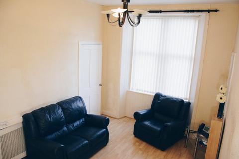 2 bedroom flat to rent, 72T – Dumbarton Road, Glasgow, G14 0JJ
