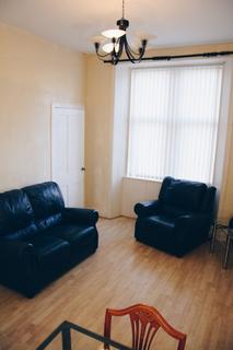 2 bedroom flat to rent, 72T – Dumbarton Road, Glasgow, G14 0JJ