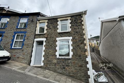 4 bedroom terraced house to rent, Zion Terrace, Tonypandy, Rhondda Cynon Taff, CF40 2AB