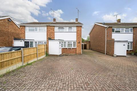 3 bedroom semi-detached house for sale, Millbank Crescent, Woodley, Reading