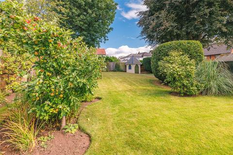 3 bedroom detached house for sale, Ashfield Crescent, Ross-on-Wye, Herefordshire, HR9