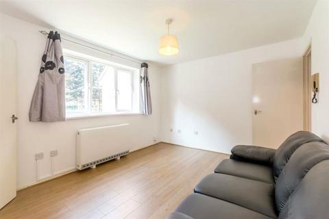 1 bedroom flat to rent, Yunus Khan Close, Walthamstow, London, E17