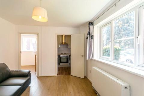 1 bedroom flat to rent, Yunus Khan Close, Walthamstow, London, E17