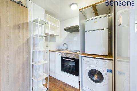 1 bedroom flat to rent, Main Street, East Renfrewshire G76