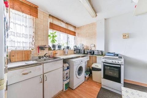 2 bedroom flat for sale, Hermitage Road, Crystal Palace, London, SE19
