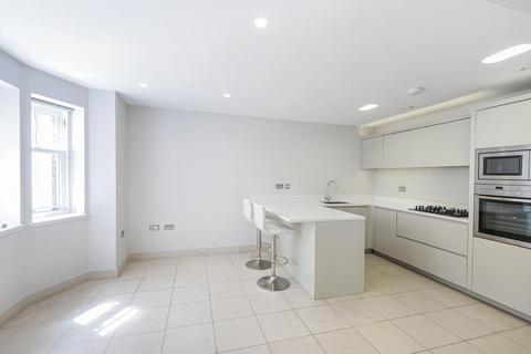 3 bedroom terraced house to rent, Beaumont Street, Marylebone, London, W1G.