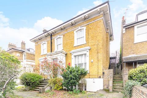 2 bedroom flat to rent, Shooters Hill Road, Blackheath, London, SE3