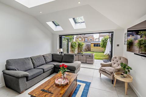 132 Arthur Road, Windsor, SL4 1RY