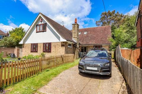 5 bedroom detached house for sale, Church Road , Catsfield , TN33