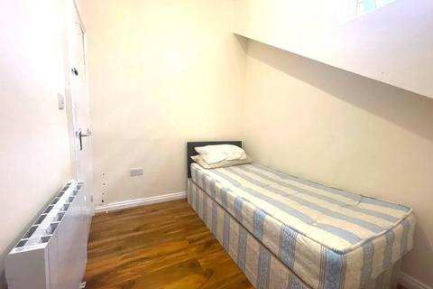 3 bedroom flat to rent, london, NW10