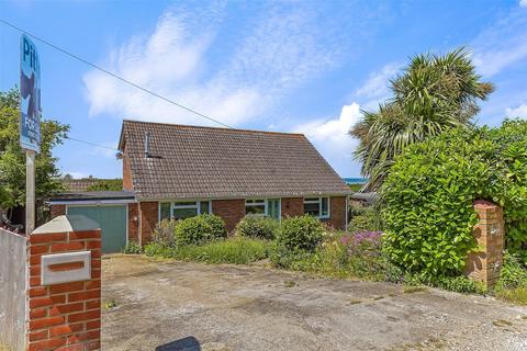 2 bedroom chalet for sale, Uplands Road, Totland Bay, Isle of Wight