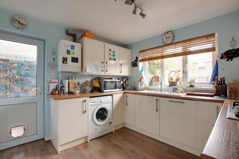 3 bedroom semi-detached house for sale, FUNTLEY ROAD, FUNTLEY